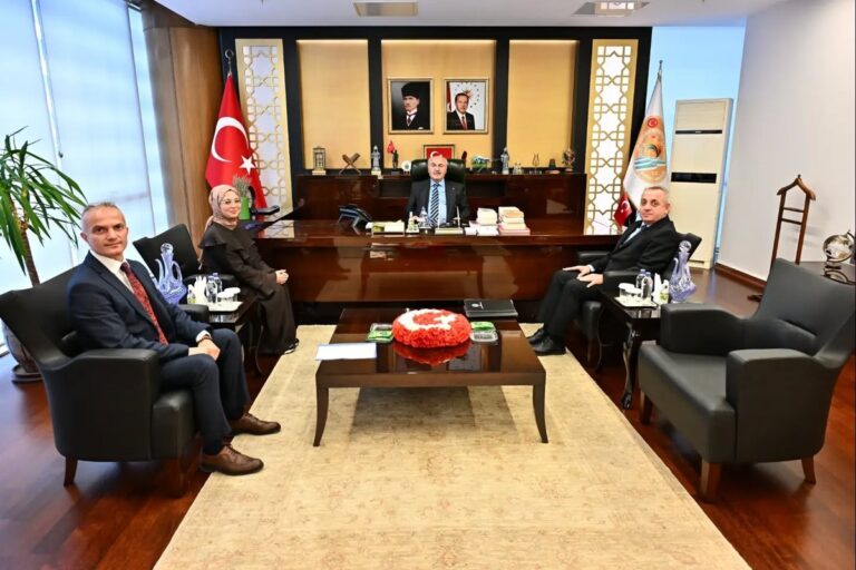 ahilik-sancagi-kirsehirde-denizliyi-temsil-eden-aksit-araciligiyla-kosgere-ulasti-9QydwHAp